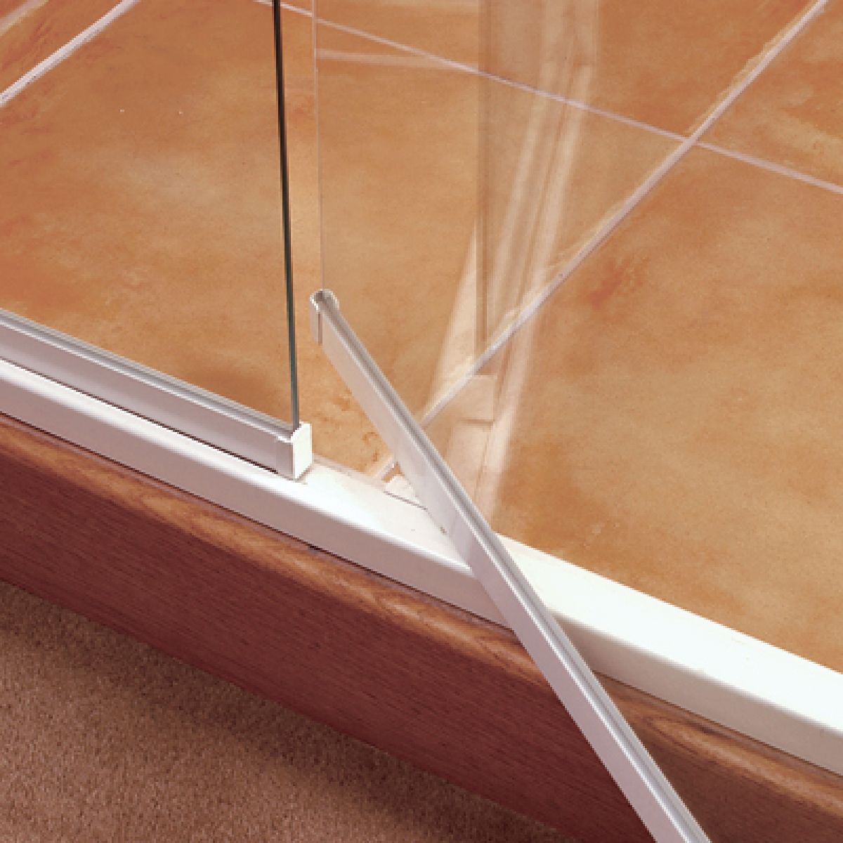 Shower screen framed low maintenance - Integrity 8