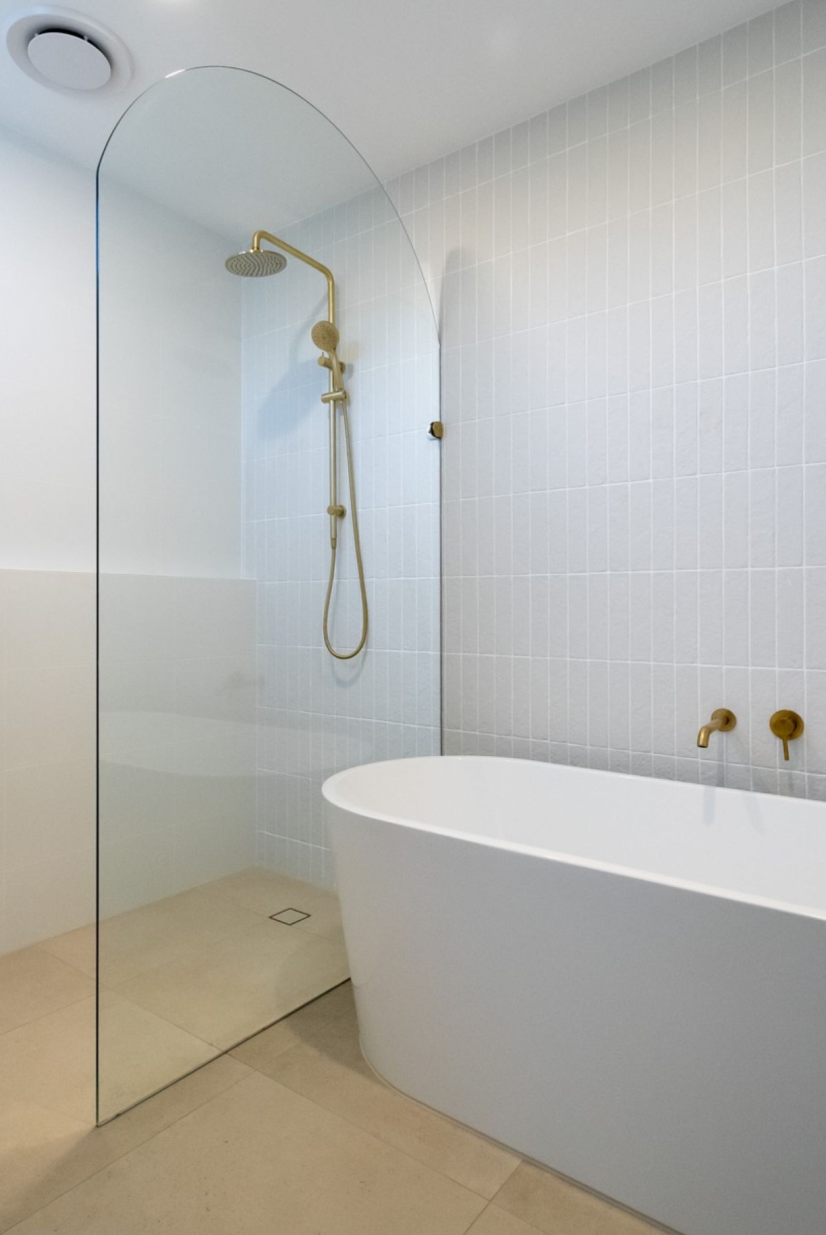 Madison Fully Frameless Shower Screen 1