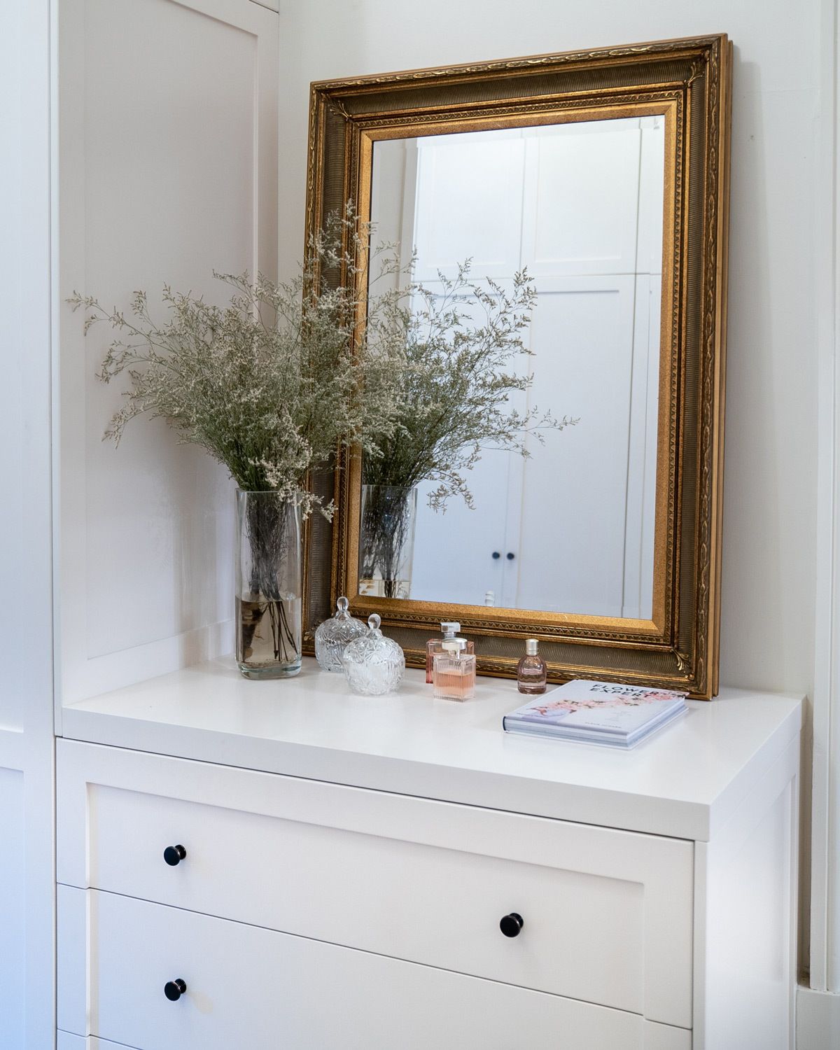 Hinged built in dressing room boston 2