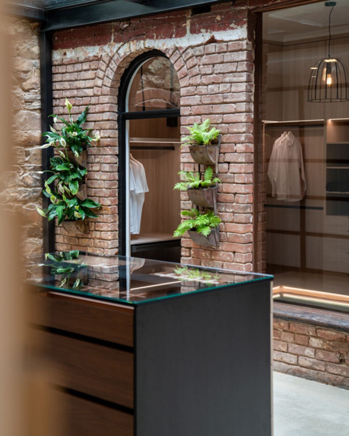 Builtin wardrobe showroom 5