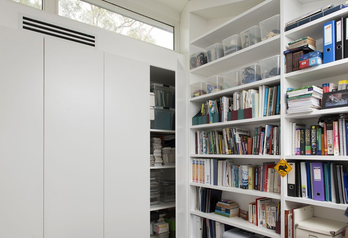 Built in furniture 8