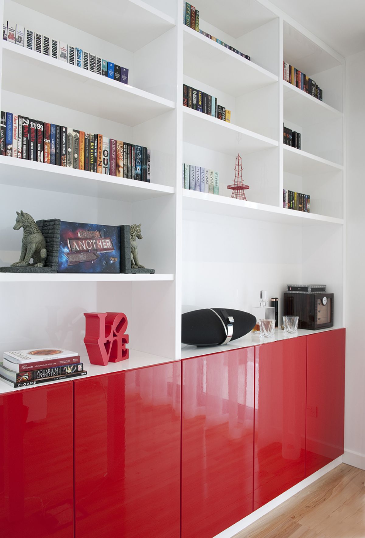 Built in furniture 10