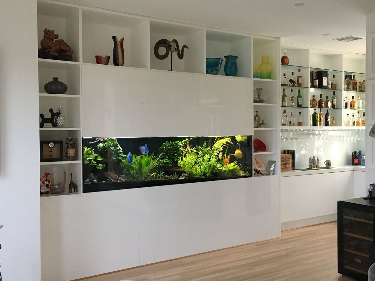 Built in furniture 12