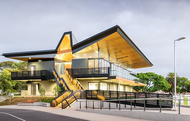 Karen Rolton Oval sml