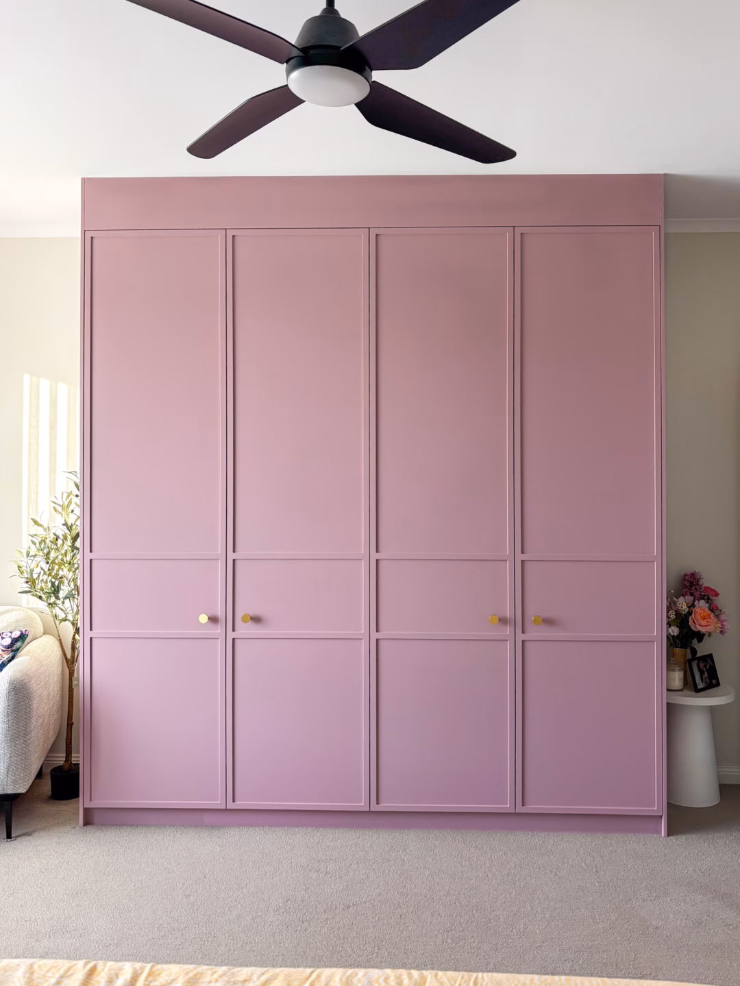 Custom 3-panel slimline Boston floor-to-ceiling wardrobe in Dulux Casa Talec 2-pack satin finish, featuring Lo & Co Ascot brass knobs by Packers.